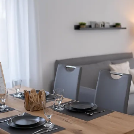 Rheinauen Apartamento *